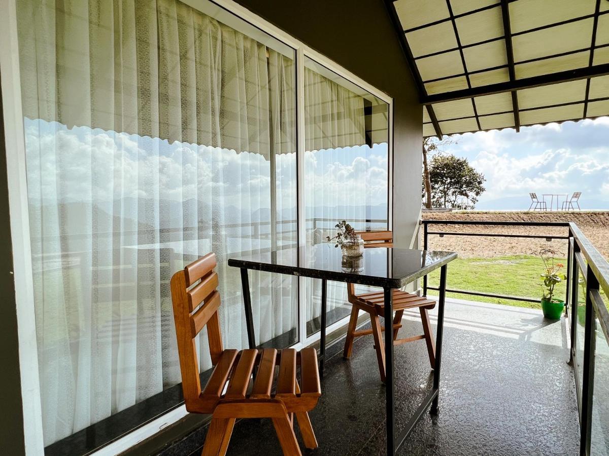 Haze And Kites Resort Munnar Bagian luar foto