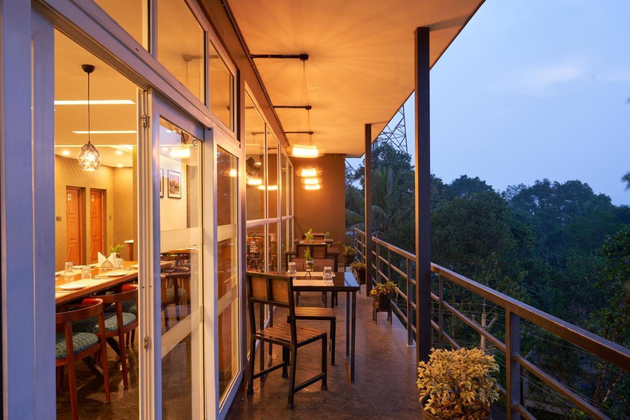 Haze And Kites Resort Munnar Bagian luar foto