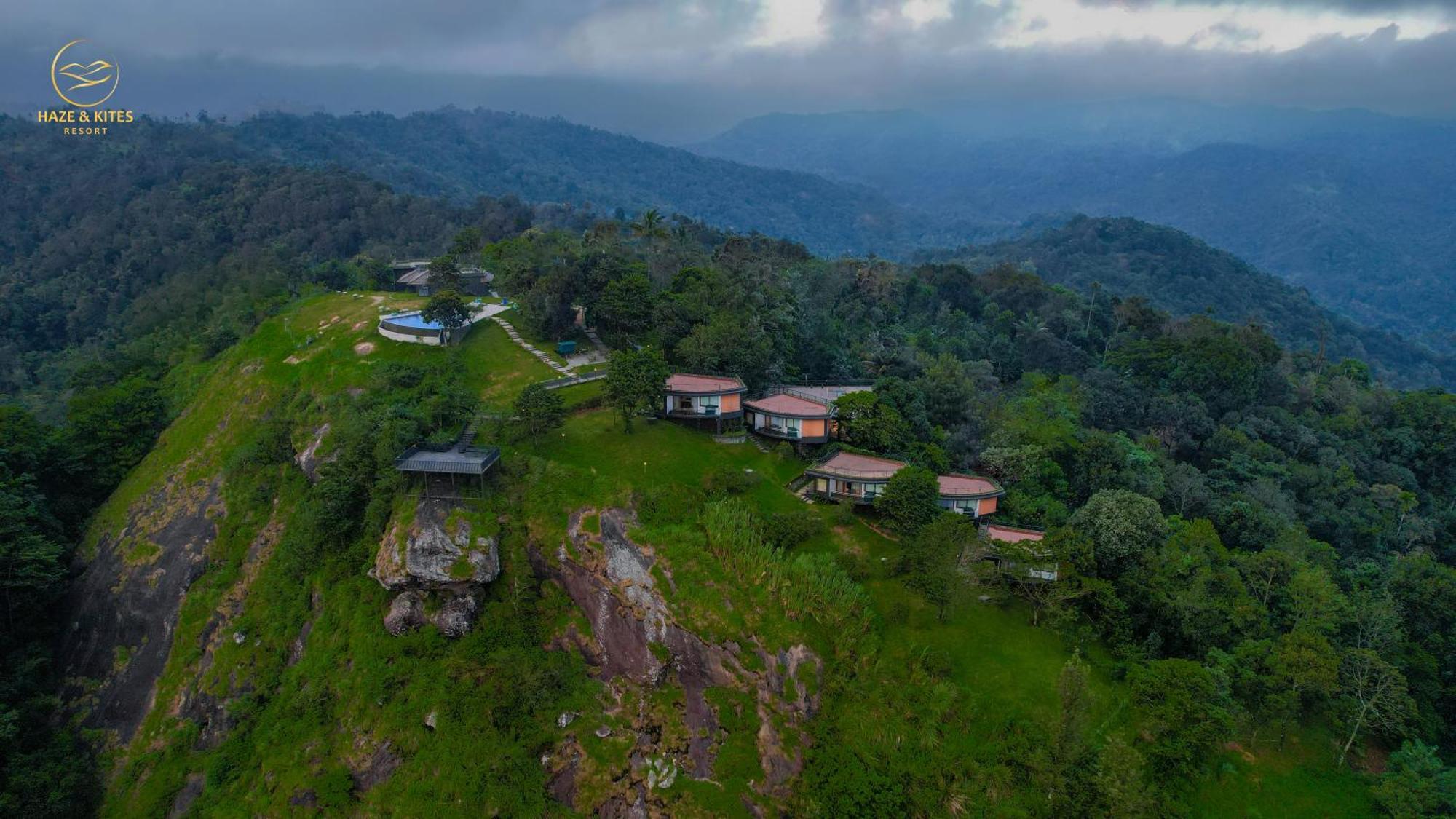Haze And Kites Resort Munnar Bagian luar foto